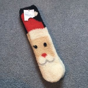 *NWT* Old Navy Women’s Santa Cozy Socks